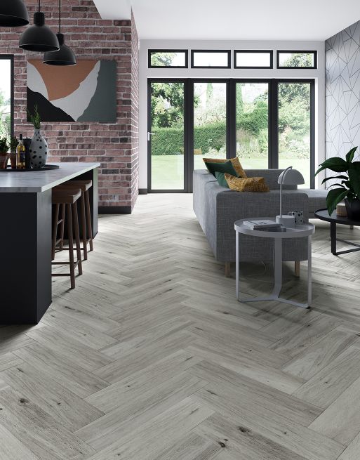 Augustus - Fossil Oak Herringbone