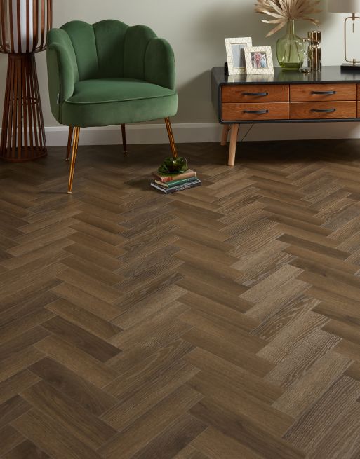 EvoCore Classic Herringbone - Woodland Umber Oak