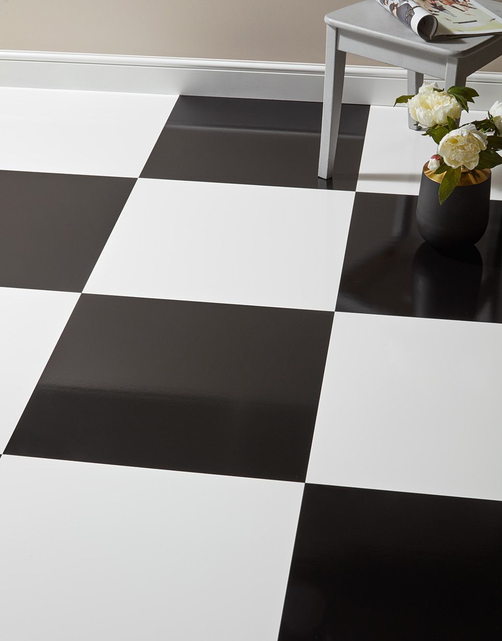 Chequer Tile - Black High Gloss Laminate Flooring 4