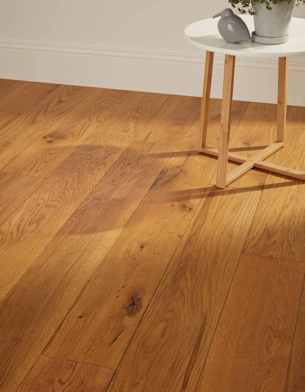 Empire Golden Oak Engineered 14/3 x 190mm x 1900mm Brushed & Lacquered 4