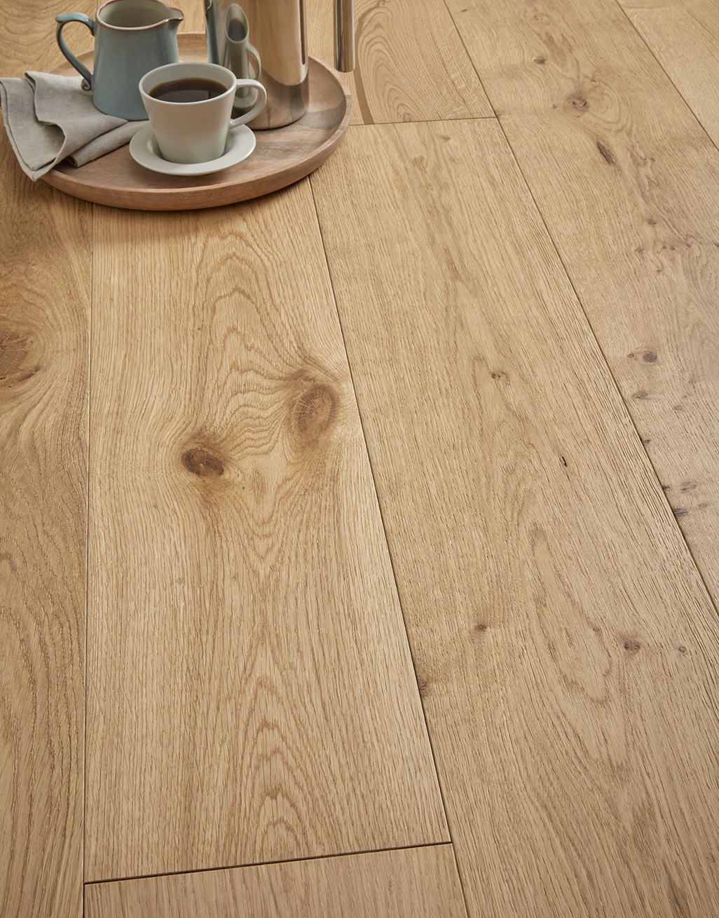 Luxury Prime Oak Brushed & Oiled Engineered Wood Flooring 2
