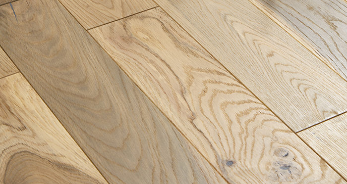 Studio Blonde Oak Brushed & Oiled Engineered Wood Flooring - Descriptive 1