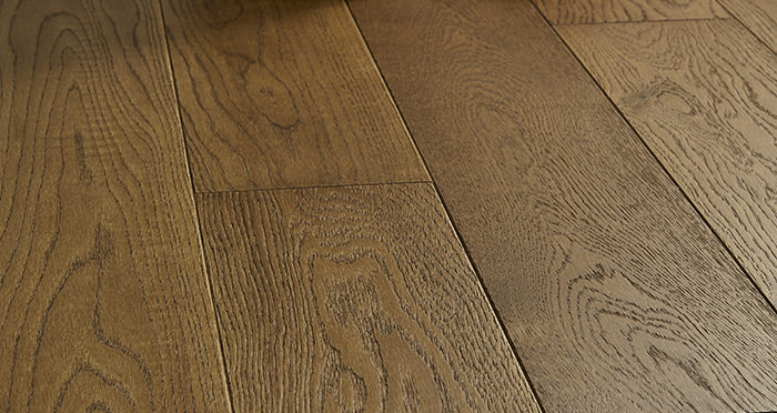 Studio Honeycomb Oak Brushed & Oiled Engineered Wood Flooring - Descriptive 5